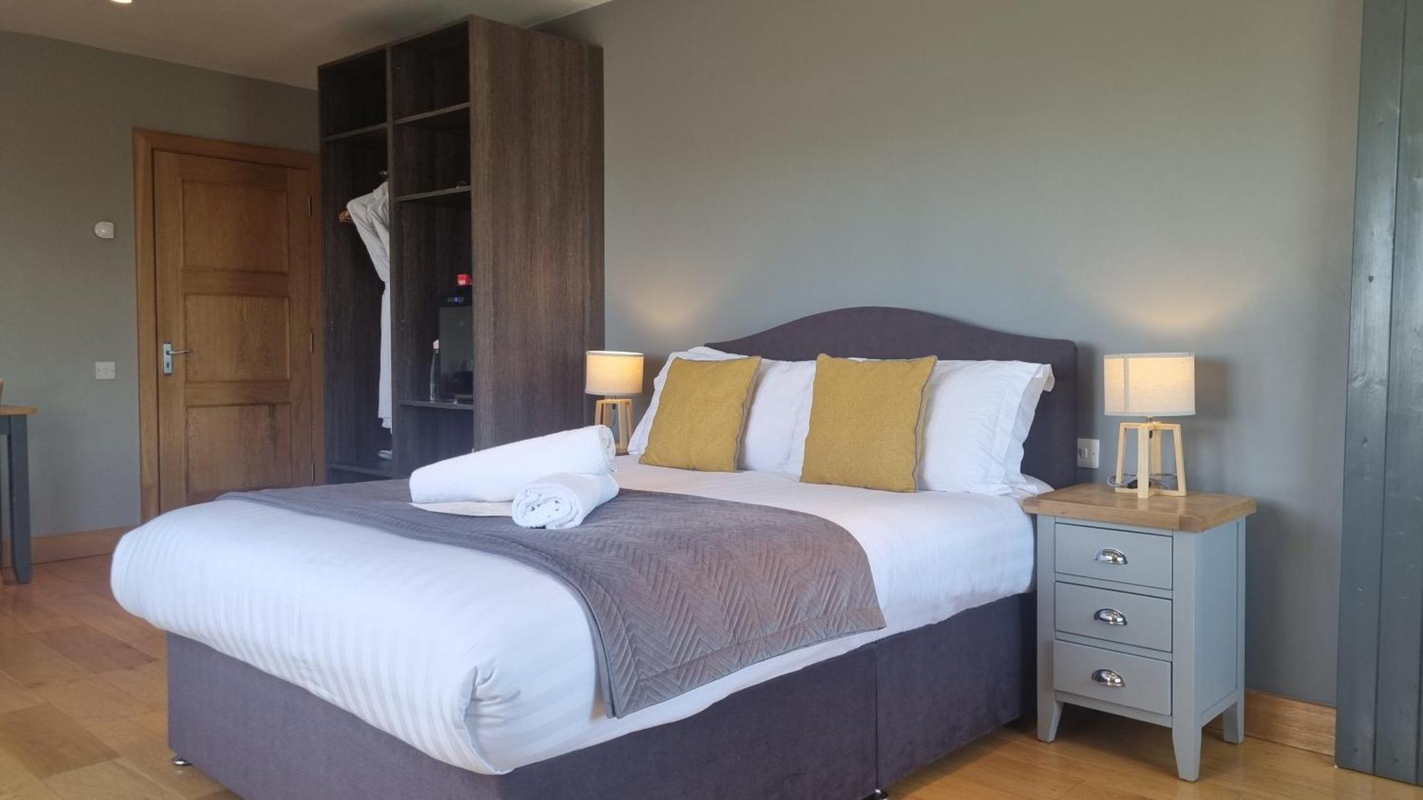 Fab View (Adults Only) Hotel Dingle Bilik gambar